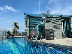 Serenotel-Pattaya-Beach-Front4