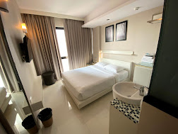 Serenotel-Pattaya-Beach-Front8